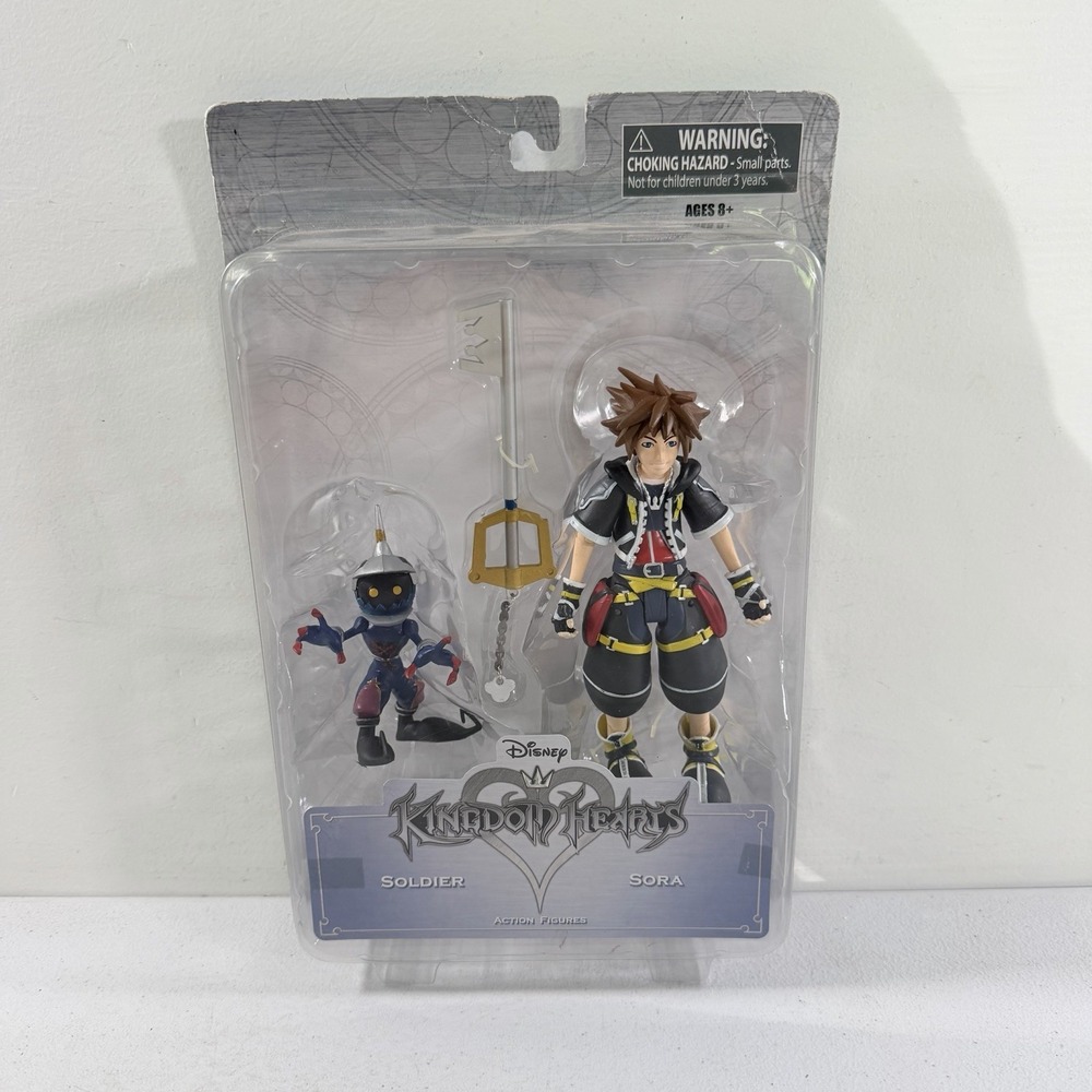 Kingdom Hearts Soldier and Valor Form Sora Action Figure GameStop Exclusive Toy